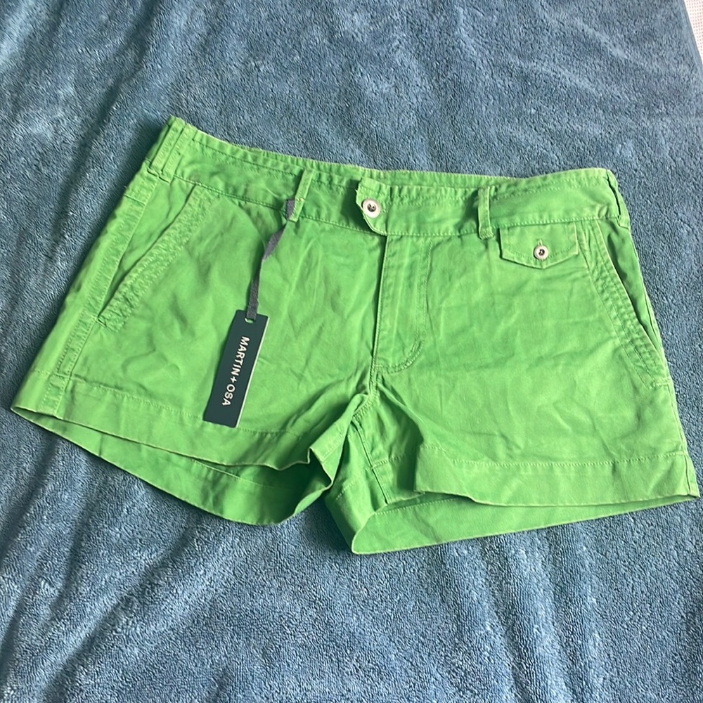 Women shorts size six